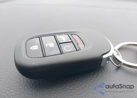 2023 Honda Pilot 2Wd Touring z USA, uszkodzony, nr VIN 5FNYG2H76PB008790